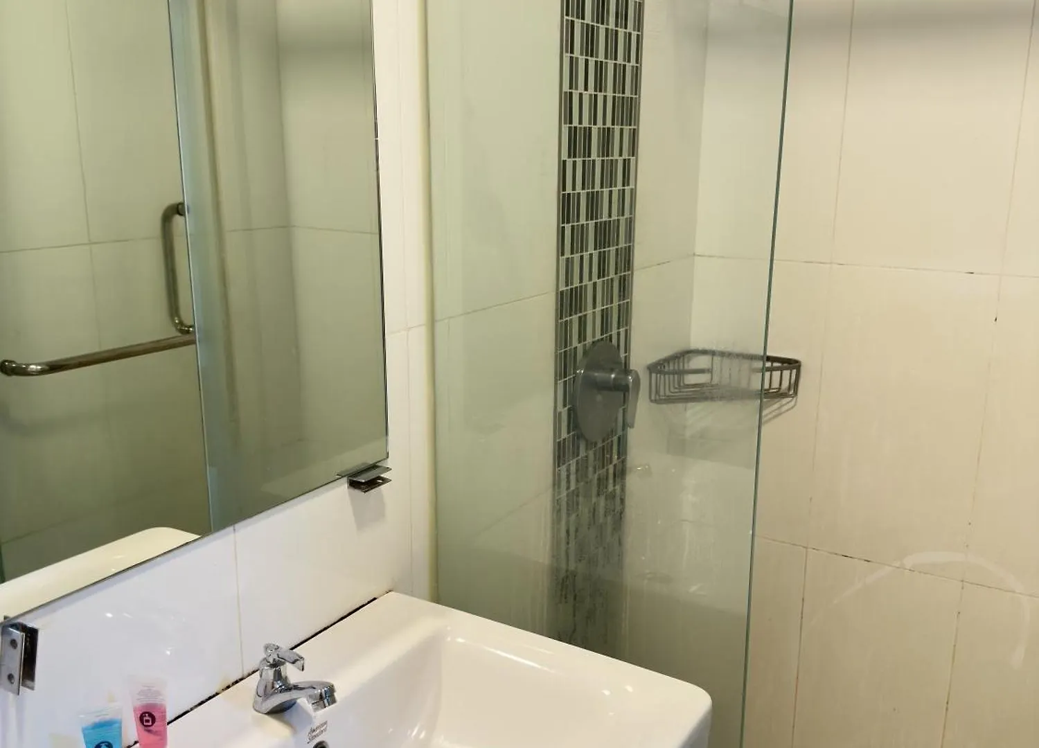 Happysty By Golden Hour Maritime Suite George Town