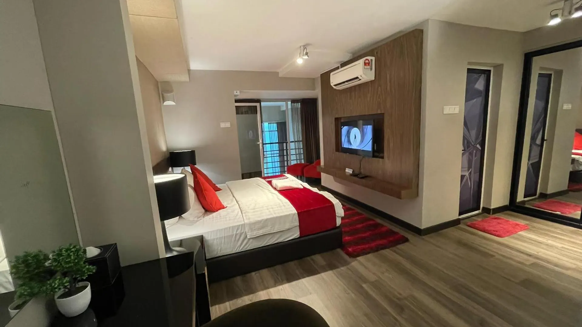 Apartahotel Happysty By Golden Hour Maritime Suite George Town