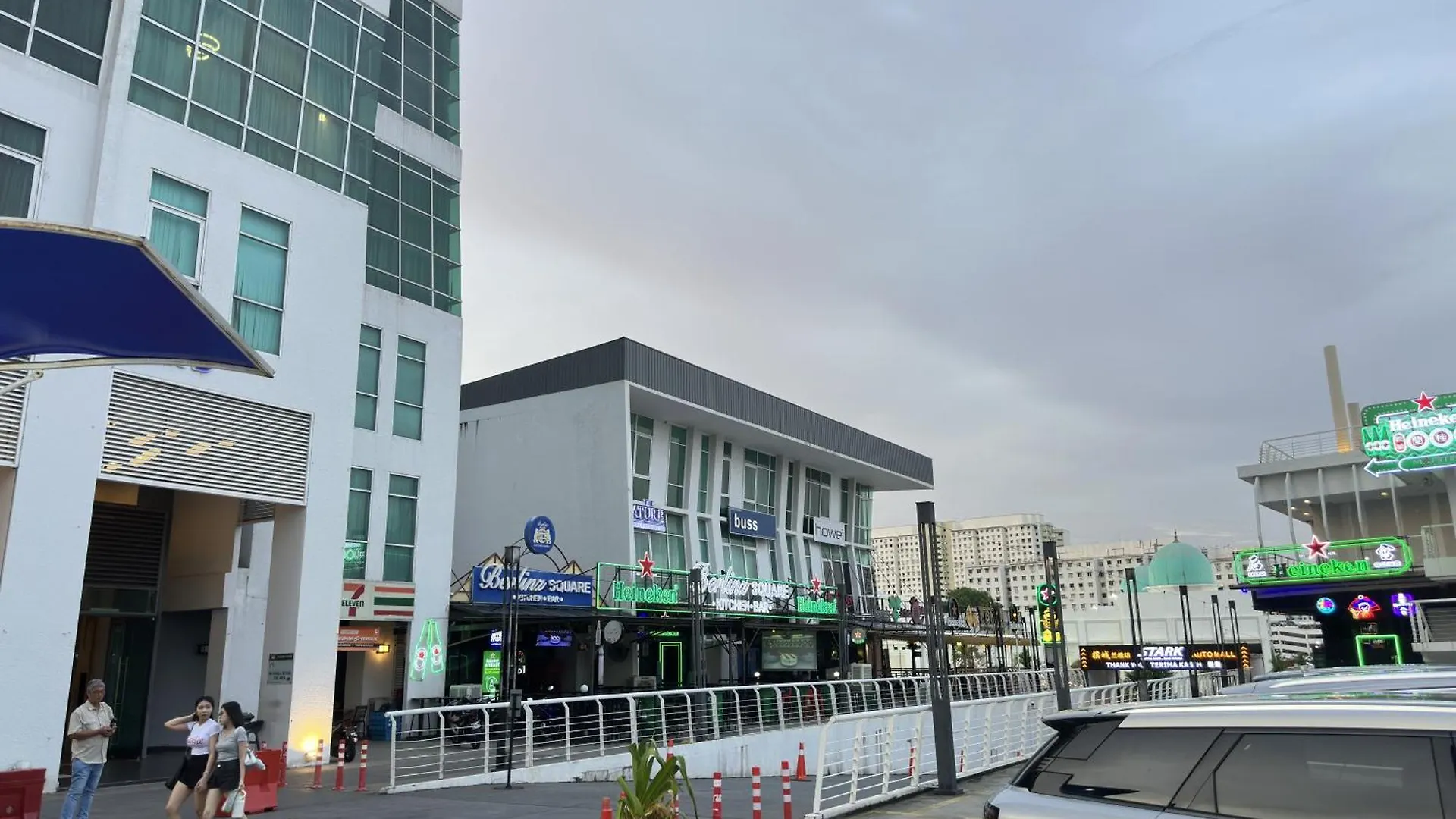 Happysty By Golden Hour Maritime Suite George Town Malasia