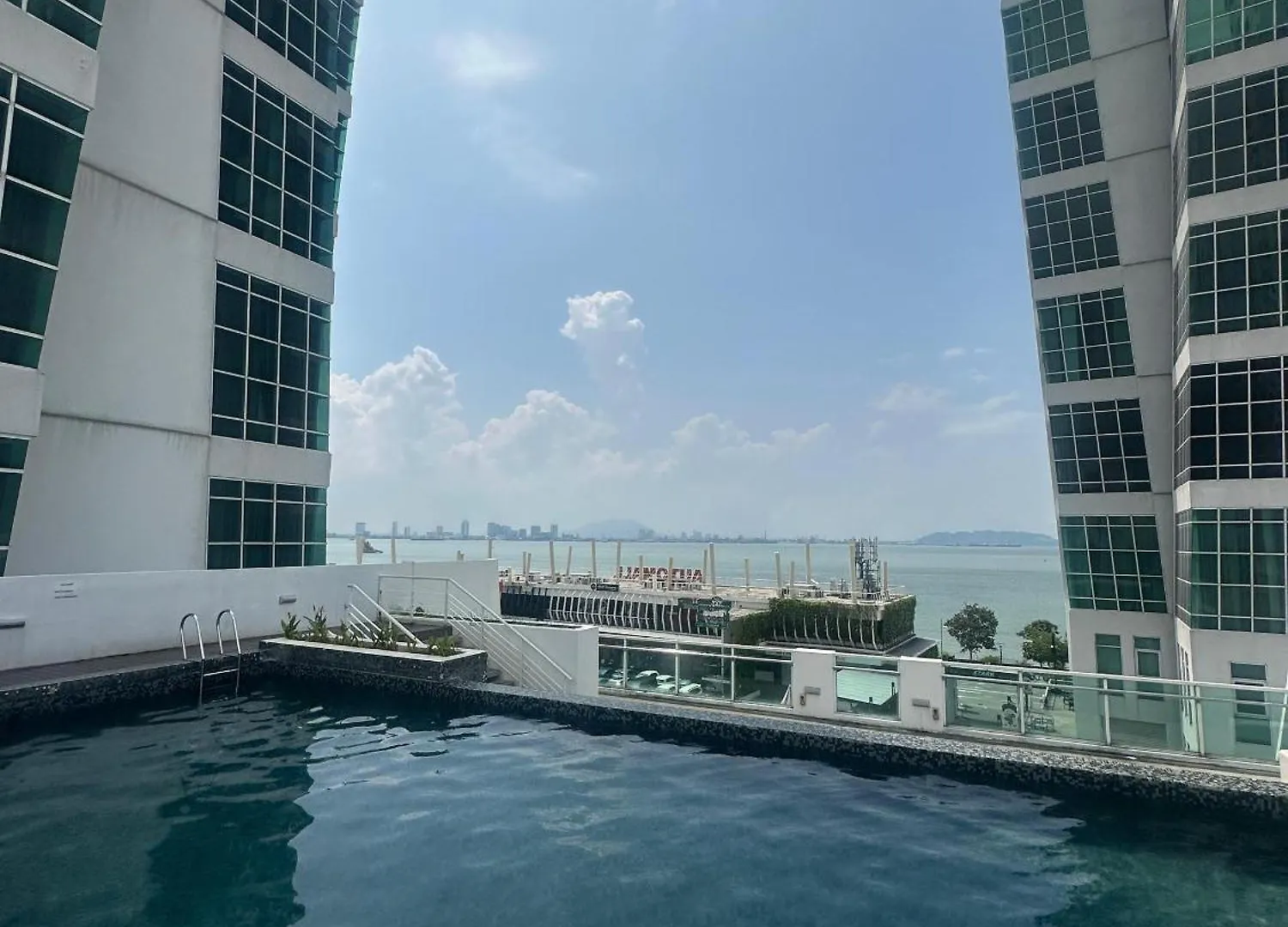 شقة فندقية جورج تاون Happysty By Golden Hour Maritime Suite ماليزيا